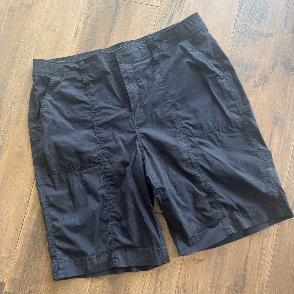 Chicos Black Casual Cotton Shorts